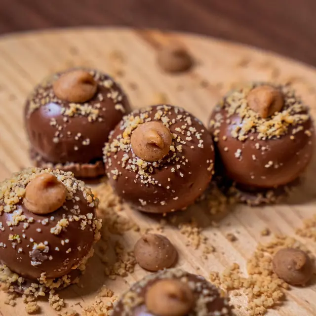 Digestive Truffles · 12 pcs